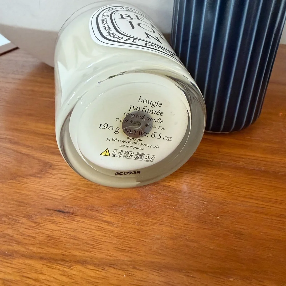 Diptyque Benjoin 190g / 6.5 oz. Candle - Picture 4 of 7